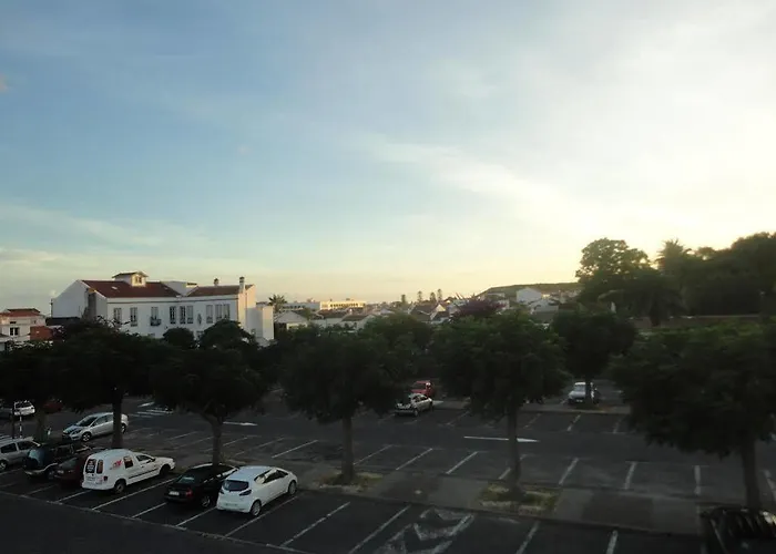 Lena's Ponta Delgada